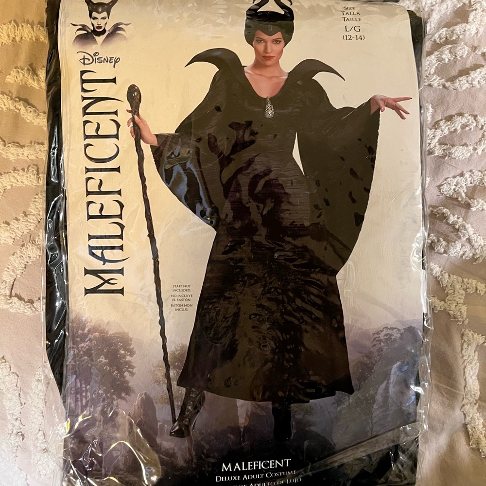 Halloween costume - Maleficent 10/12
